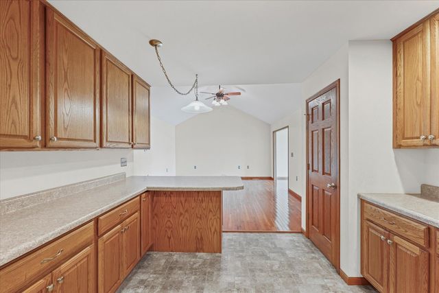 1255 George Rock Drive 1255, Farmer City, IL 61842