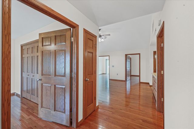 1255 George Rock Drive 1255, Farmer City, IL 61842