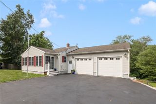 584 Blackrock Road, Coventry, RI 02816
