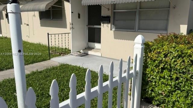 2901 Jackson St 1, Hollywood, FL 33020