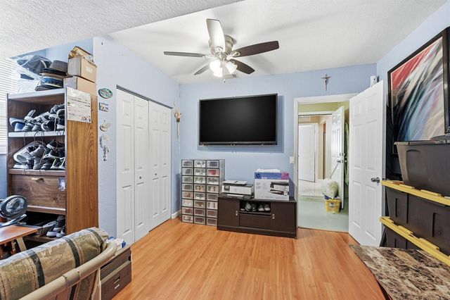 2350 NW 60th Avenue, Sunrise, FL 33313