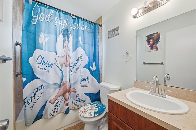 2350 NW 60th Avenue, Sunrise, FL 33313