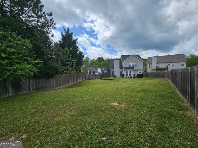 5077 Meadow Trace, Fairburn, GA 30213