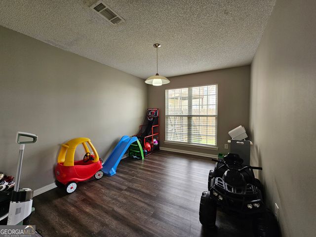 5077 Meadow Trace, Fairburn, GA 30213