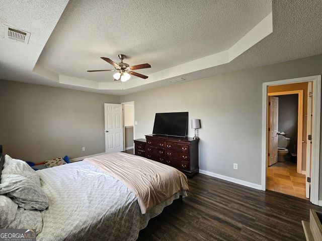 5077 Meadow Trace, Fairburn, GA 30213