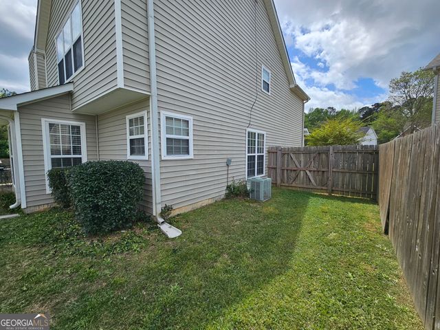 5077 Meadow Trace, Fairburn, GA 30213