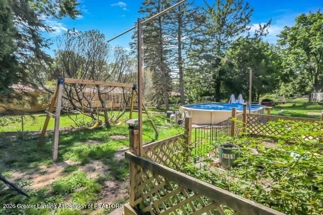 1415 Wilshire Road, Haslett, MI 48840