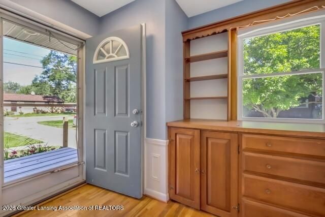 1415 Wilshire Road, Haslett, MI 48840