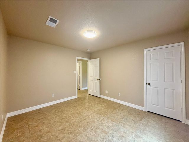 3121 Fm 646 Road N, Santa Fe, TX 77510