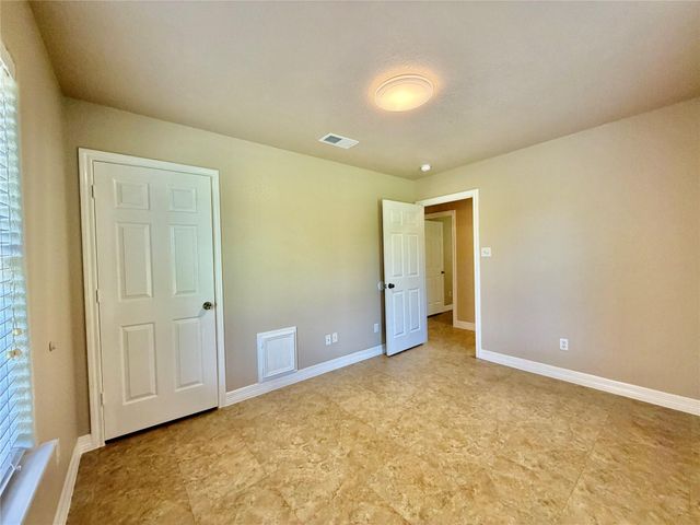 3121 Fm 646 Road N, Santa Fe, TX 77510