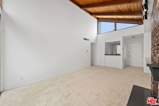 1340 S BEVERLY GLEN Boulevard 303, Los Angeles, CA 90024