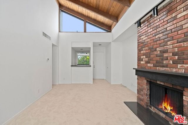 1340 S BEVERLY GLEN Boulevard 303, Los Angeles, CA 90024