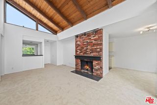 1340 S BEVERLY GLEN Boulevard 303, Los Angeles, CA 90024