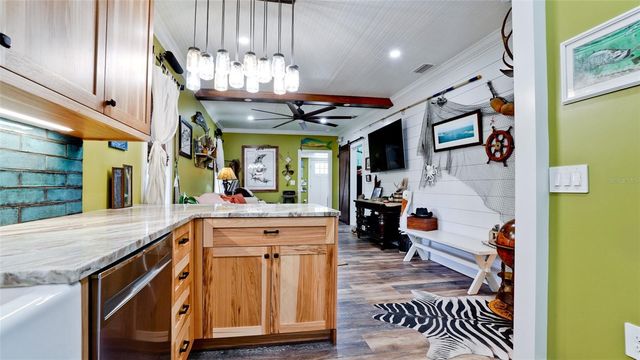 522 37TH STREET W, Bradenton, FL 34205