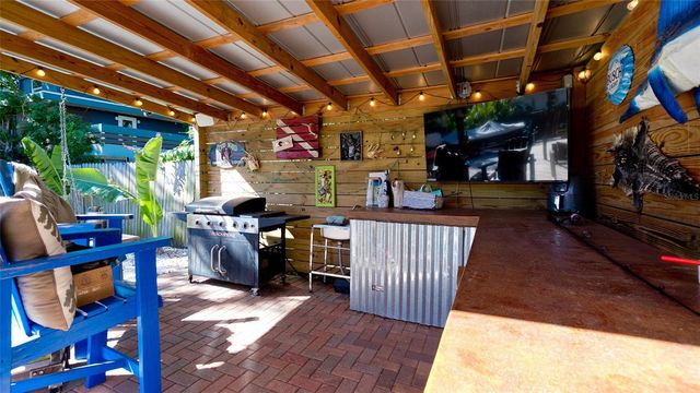 522 37TH STREET W, Bradenton, FL 34205