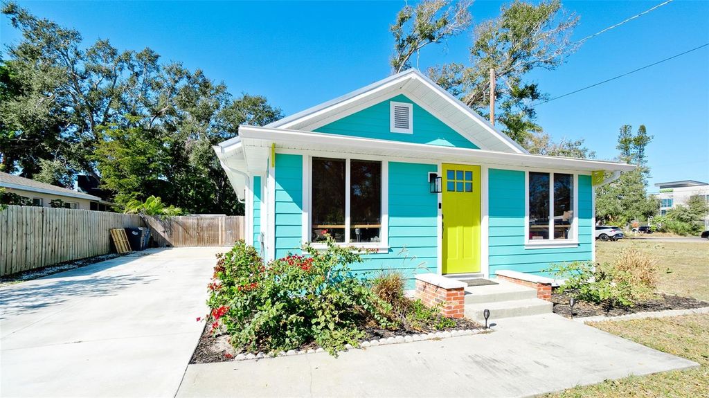 522 37TH STREET W, Bradenton, FL 34205