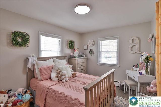 59 Main Street, Stockertown Boro, PA 18040