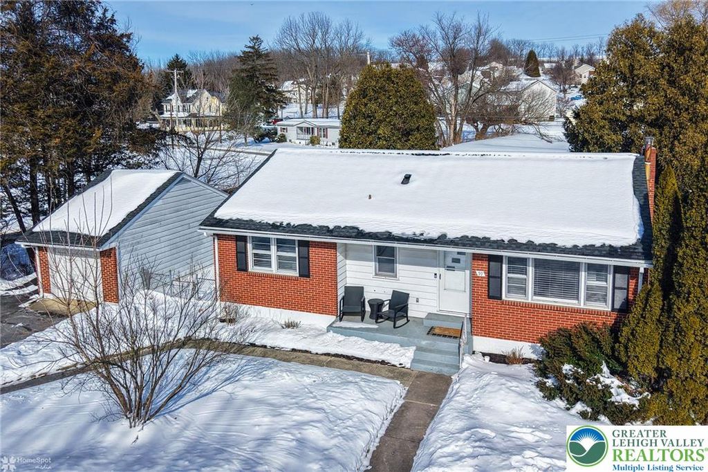 59 Main Street, Stockertown Boro, PA 18040