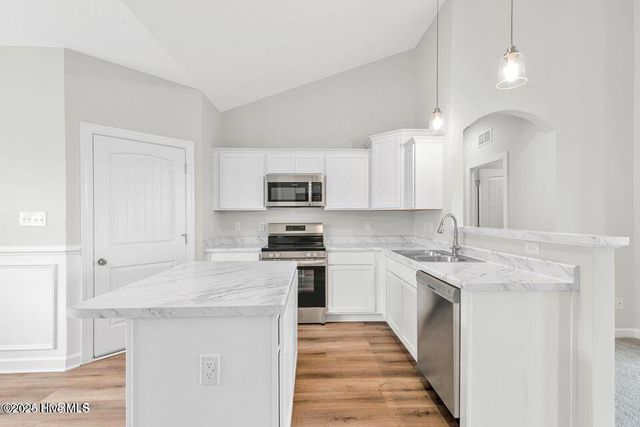 4066 Hunters Trail, Jacksonville, NC 28546