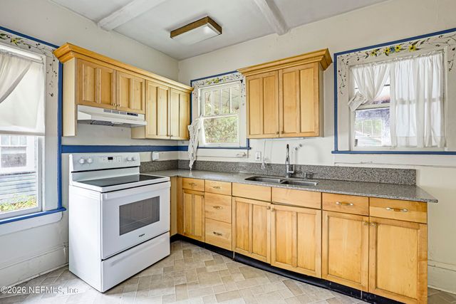 2831 SELMA Street, Jacksonville, FL 32205