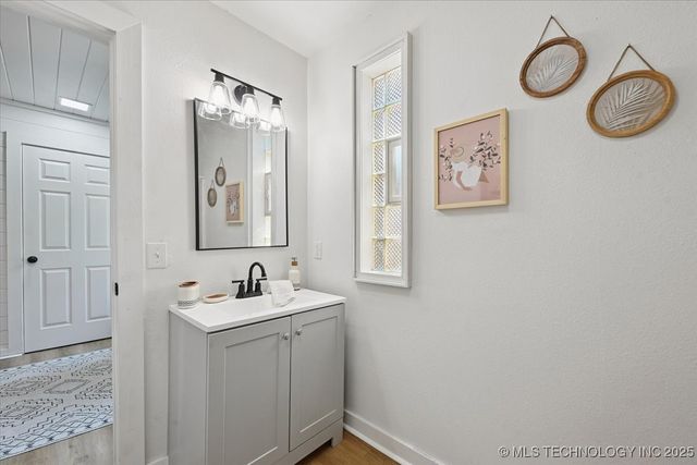 9705 E Redbud Street, Claremore, OK 74017