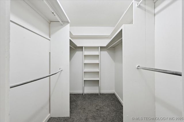 9705 E Redbud Street, Claremore, OK 74017