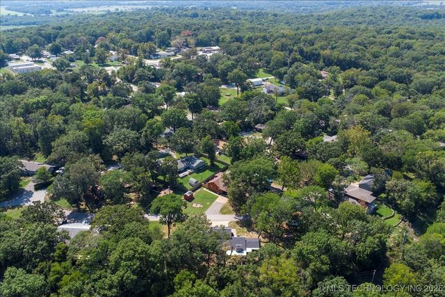 9705 E Redbud Street, Claremore, OK 74017