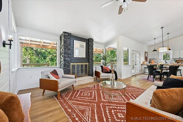 9705 E Redbud Street, Claremore, OK 74017