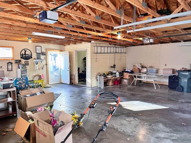 412 N Wacouta Avenue, Prairie Du Chien, WI 53821