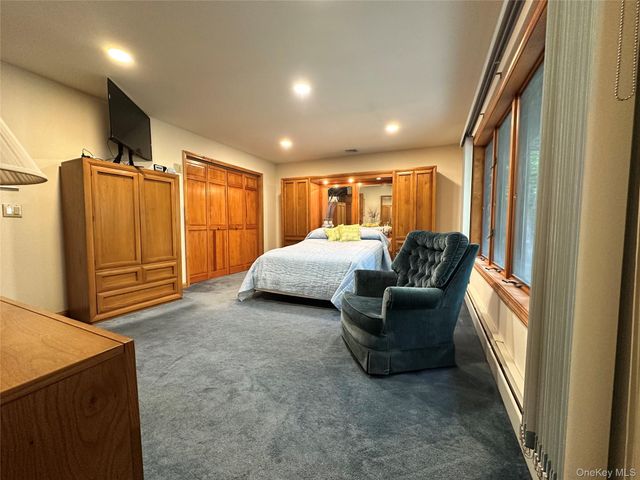 60 Manchester Road, Rock Hill, NY 12775