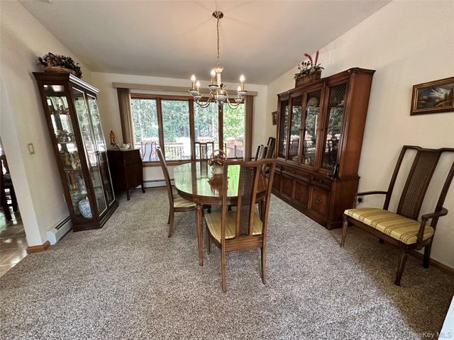 60 Manchester Road, Rock Hill, NY 12775