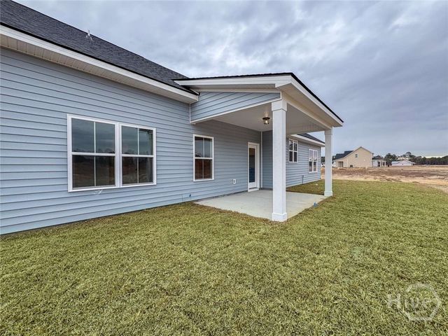 338 Cottage Loop, Midway, GA 31320