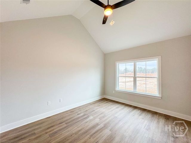 338 Cottage Loop, Midway, GA 31320