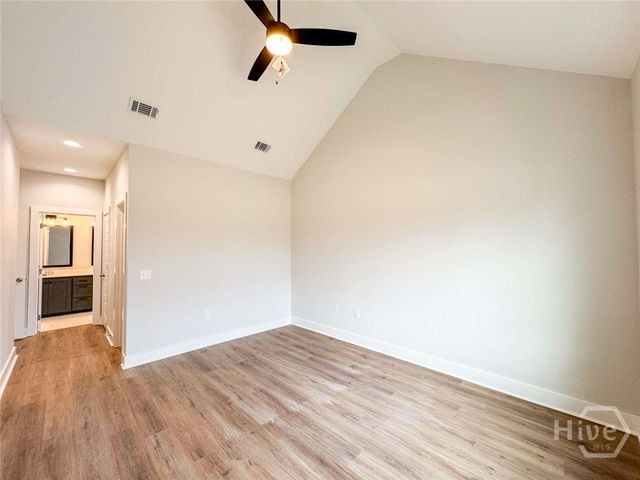 338 Cottage Loop, Midway, GA 31320