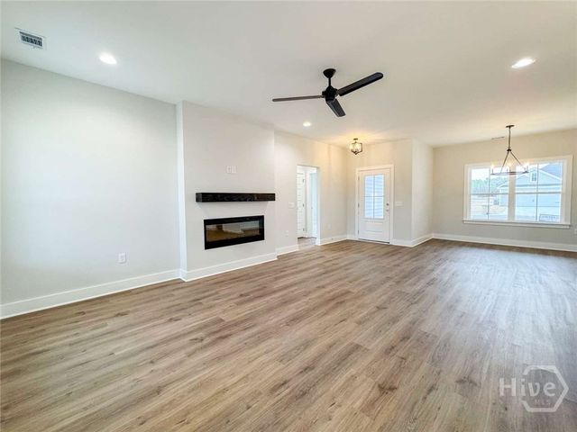 338 Cottage Loop, Midway, GA 31320