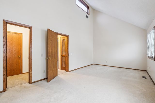 8416 22nd Avenue S, Bloomington, MN 55425