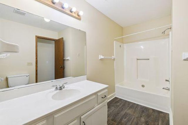 8416 22nd Avenue S, Bloomington, MN 55425