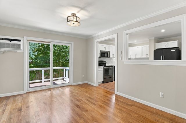 50 Hicks Avenue 16, Medford, MA 02155
