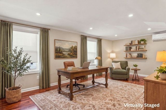 50 Hicks Avenue 16, Medford, MA 02155
