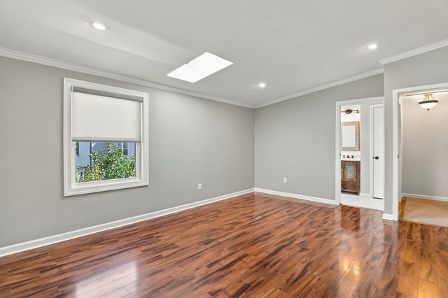 50 Hicks Avenue 16, Medford, MA 02155