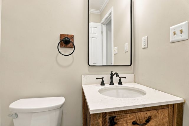 50 Hicks Avenue 16, Medford, MA 02155