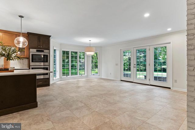 1570 WALKER ROAD, Chambersburg, PA 17201