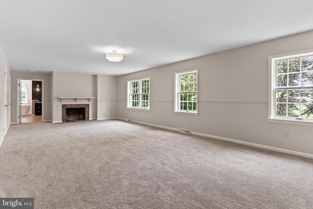 1570 WALKER ROAD, Chambersburg, PA 17201