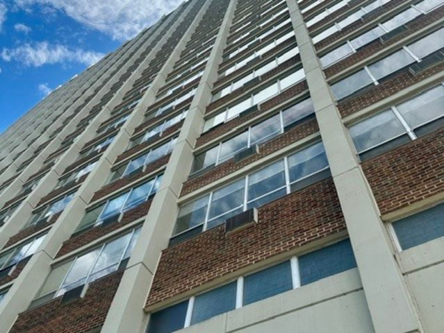 6171 N Sheridan Road 2108, Chicago, IL 60660