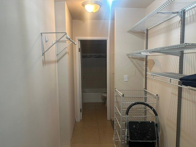 6171 N Sheridan Road 2108, Chicago, IL 60660