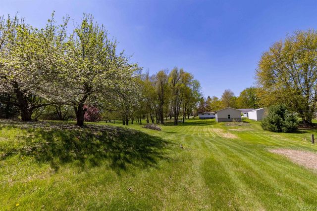 4839 Deleon Drive, Raisin Twp, MI 49286