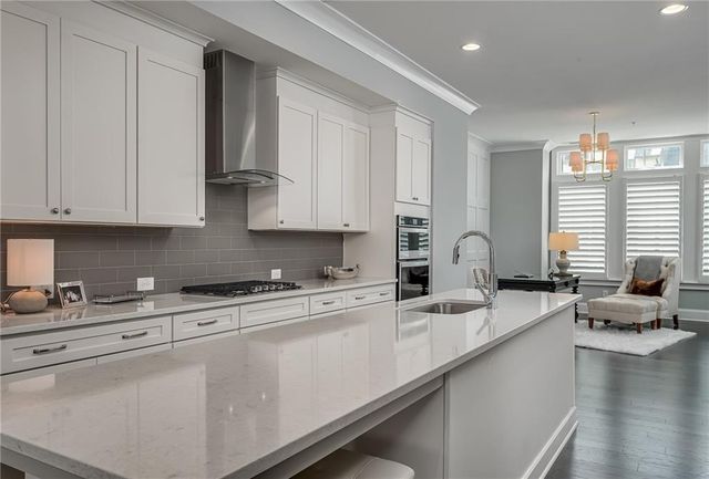 6719 Encore Boulevard, Sandy Springs, GA 30328