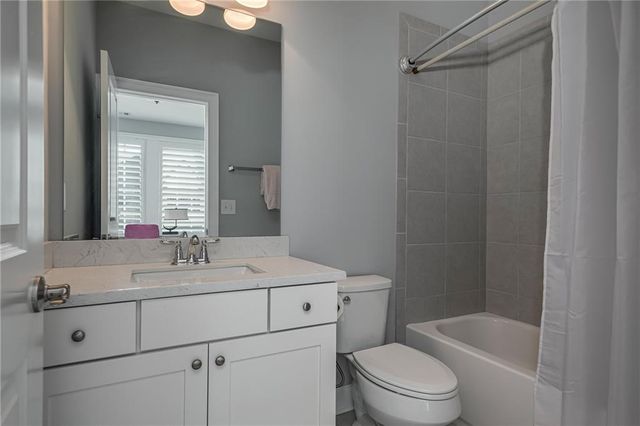 6719 Encore Boulevard, Sandy Springs, GA 30328