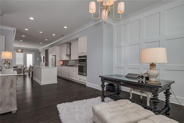 6719 Encore Boulevard, Sandy Springs, GA 30328