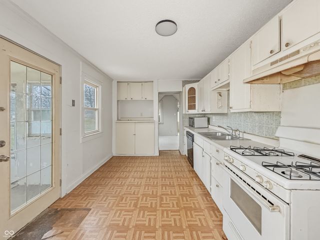 1506 Mary Drive, Indianapolis, IN 46241